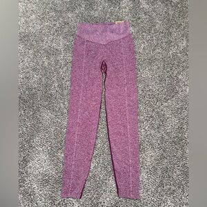 Pink seamless active leggings